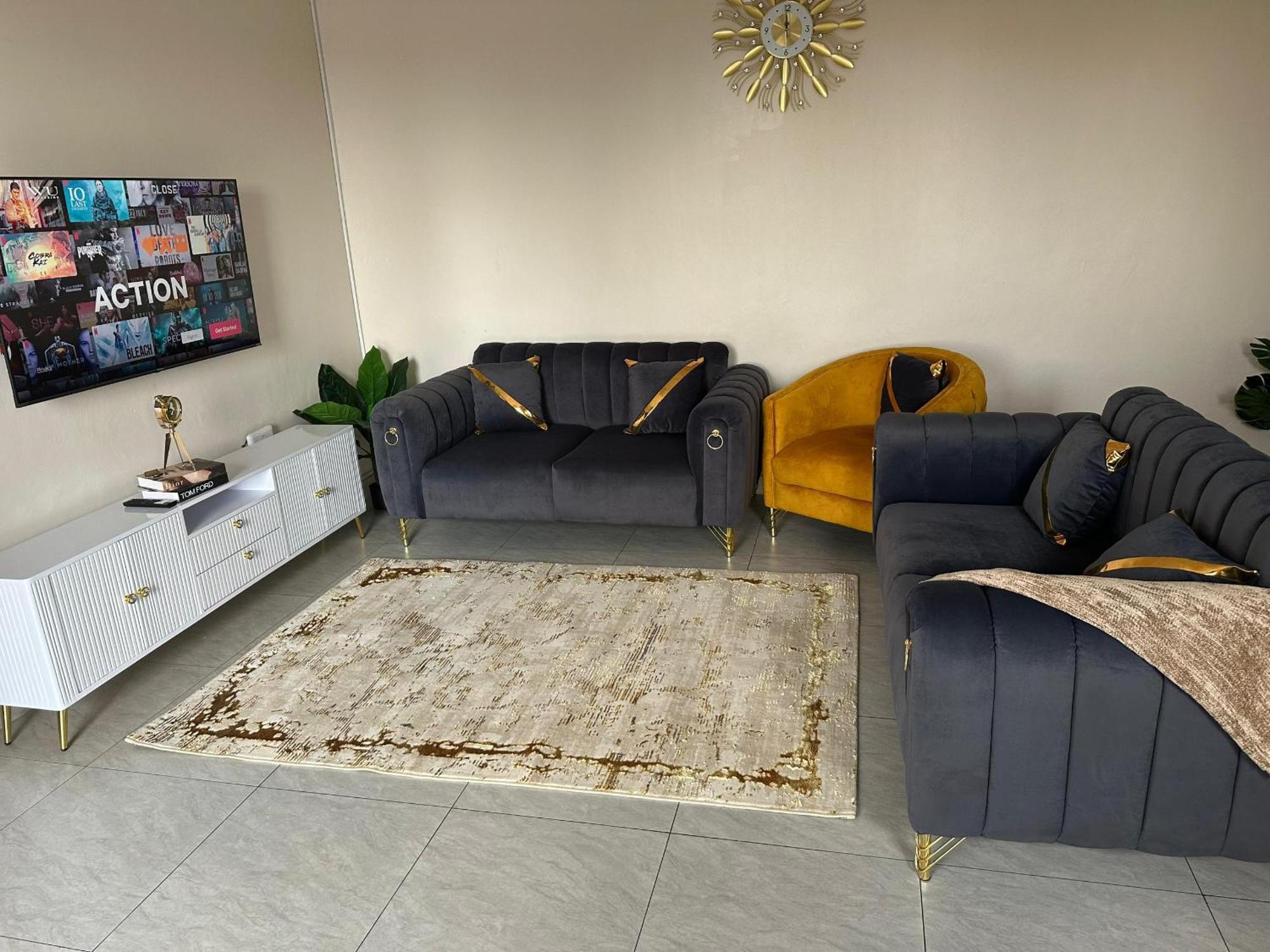 Ruby Homes คัมพาลา ภายนอก รูปภาพ